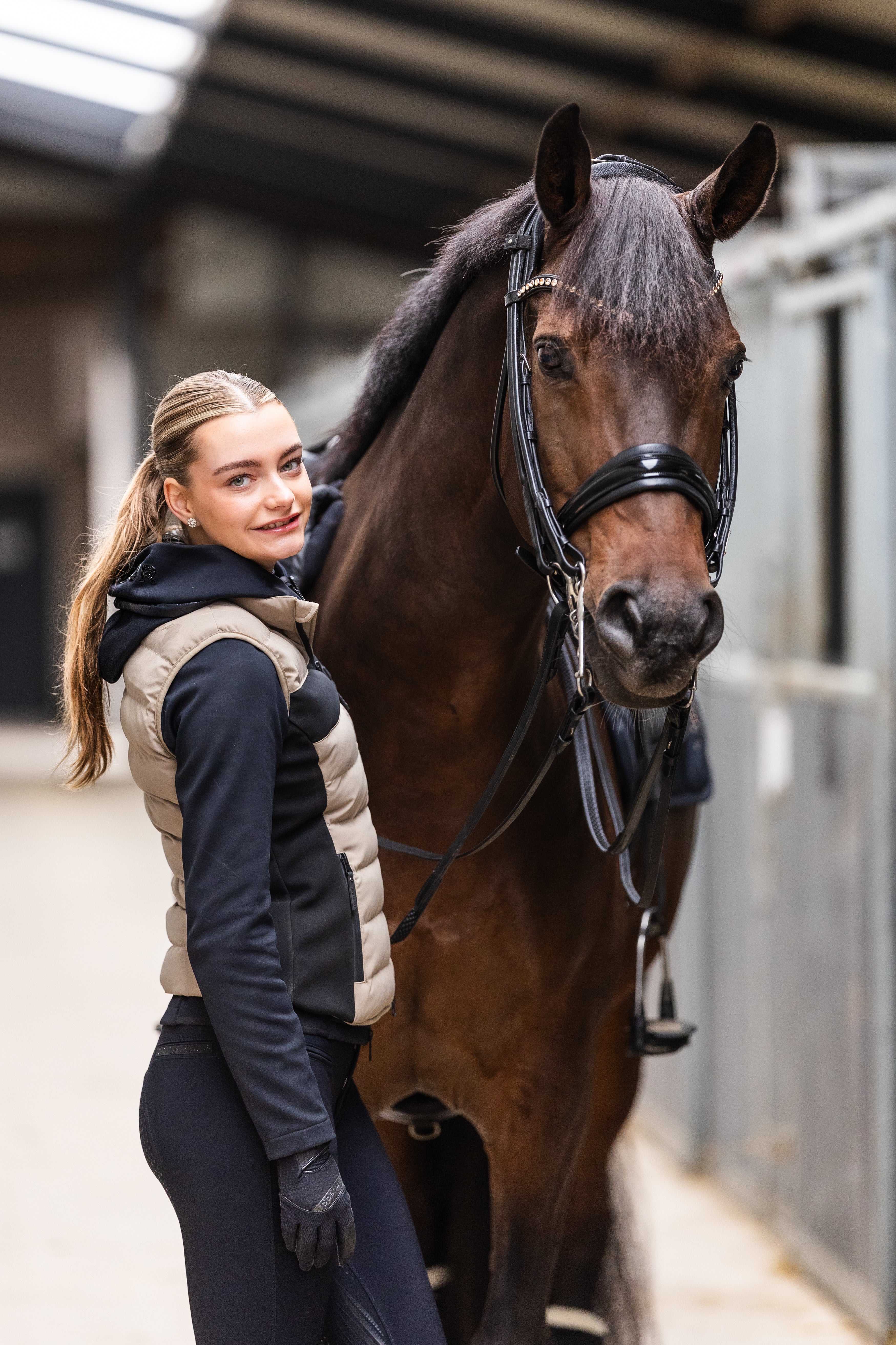 Tessa van Hemert